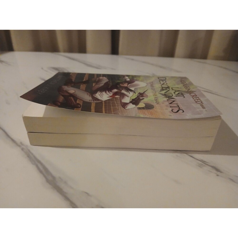 LOT 2 TRADE PB ASSASSIN'S CREED: LAST DESCENDANTS SERIES BY MATTHEW J. KIRBY - Picture 4 of 6